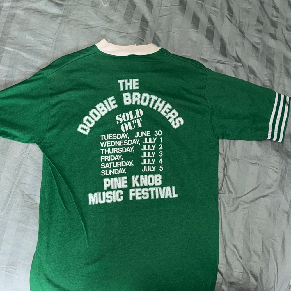 Vtg 1970s Doobie Brothers Pine Knob Music Festival Tee– Multi-Night SOLD OUT Run